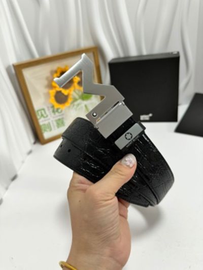 1:1  Montblanc Black Leather Belt with Silver Logo Buckle Steel Buckle  3.5cm